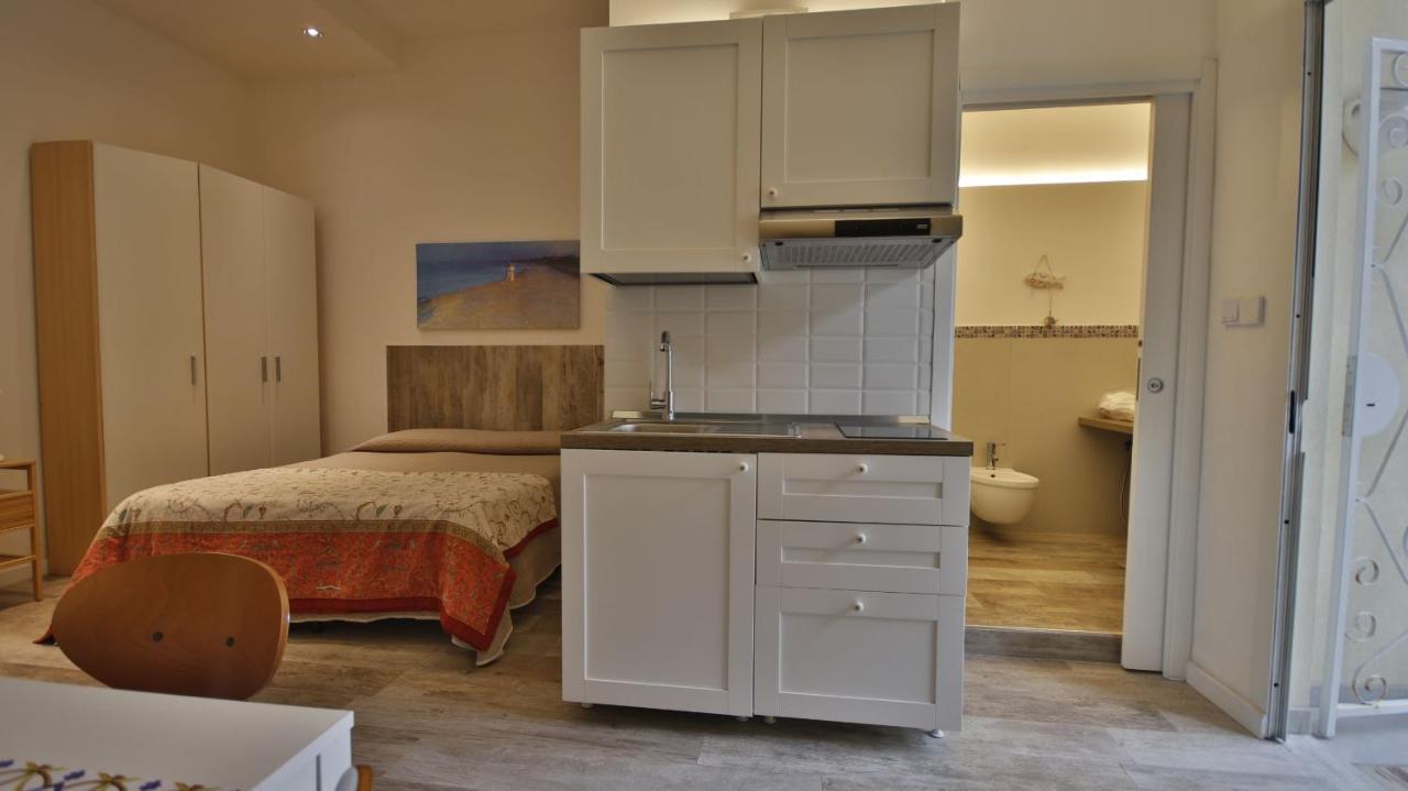 Casa Levante A 75 Mt Dalla Spiaggia Монополи Экстерьер фото